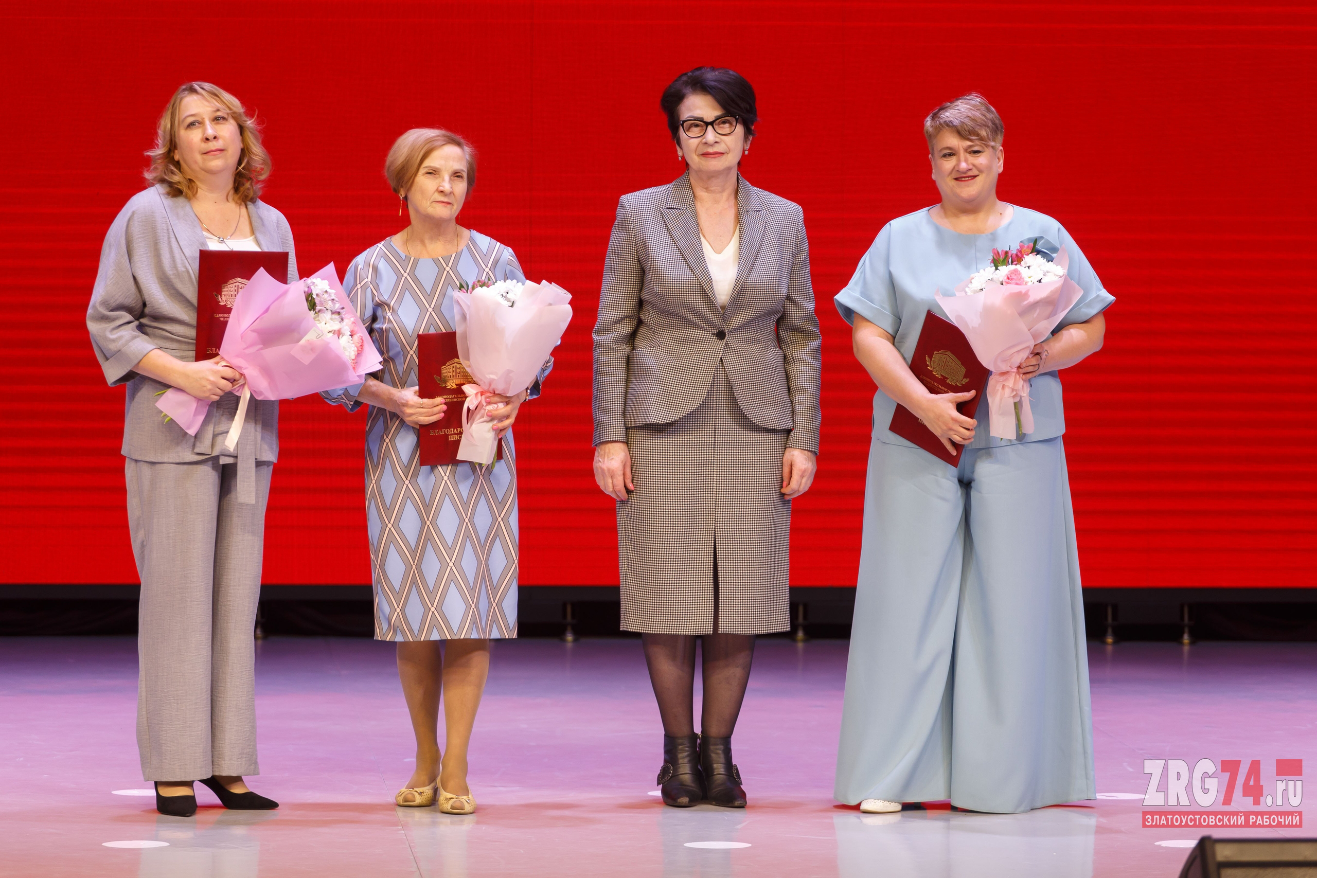 атьяна Кузнецова поздравила Златоустовский музей с 200-летним юбилеем