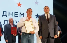 Челябинский трубопрокатный завод празднует День металлурга