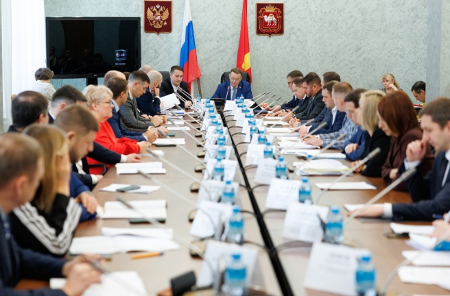 Вопросы тарифного регулирования обсудили на заседании двух комитетов