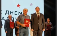 Челябинский трубопрокатный завод празднует День металлурга