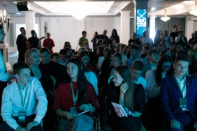 Председатель Законодательного Собрания Олег Гербер принял участие в открытии образовательного форума Движения Первых в рамках конкурса «Юный Глава».