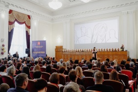 Премию работникам культуры вручили в Законодательном Собрании