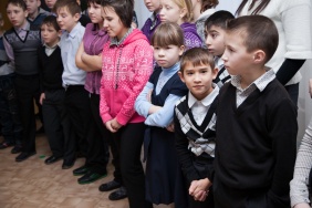 Председатель Законодательного Собрания Владимир Мякуш побывал с рабочим визитом в школе-интернате села Тюбук