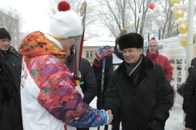 В поселке Федоровка состоялось торжественное открытие нового хоккейного корта