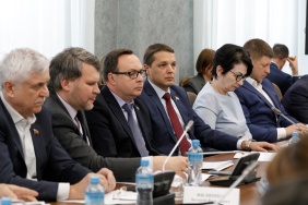 Заседание комитета Законодательного Собрания по бюджету и налогам