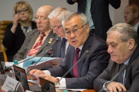 В расширенном заседании комитета Совета Федерации по обороне и безопасности принял участие заместитель председателя Законодательного Собрания Константин Захаров