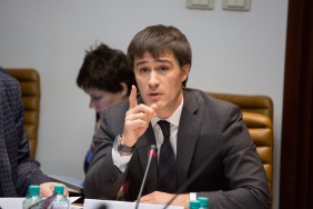 В расширенном заседании комитета Совета Федерации по обороне и безопасности принял участие заместитель председателя Законодательного Собрания Константин Захаров