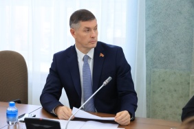 аседание комитета Законодательного Собрания по строительной политике и ЖКХ