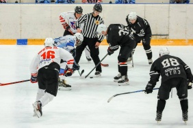 Михаил Видгоф принял участие в товарищеском матче, посвященном ветеранам «черно-белых» Валерию Пономареву и Сергею Григоркину