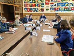 Комитет Законодательного Собрания по экологии обсудил информацию о реализации областного закона об организации тушения ландшафтных (природных) пожаров