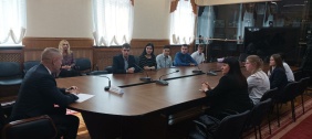 В Законодательном Собрании продолжаются «Парламентские уроки»