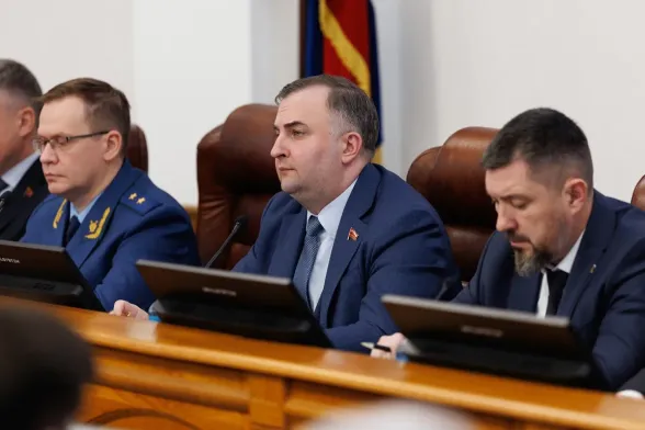 Председатель Законодательного Собрания области Олег Гербер подвел итоги восьмого заседания